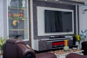Elisha Furnished